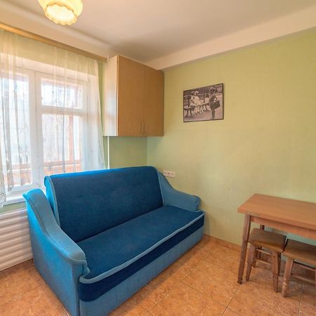 Apartments On Mykilska-Slobidka Kyiv Exterior photo